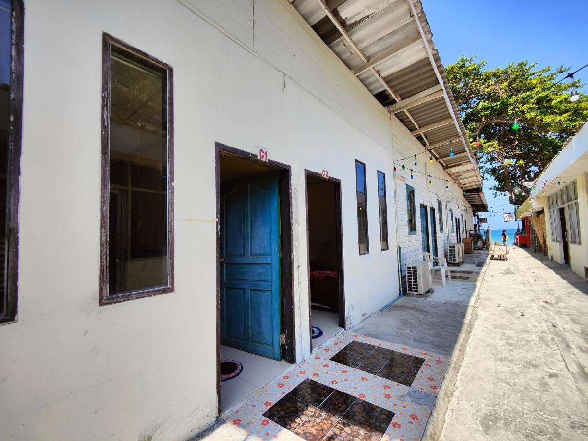 74 Guest House Haad Rin Exterior photo